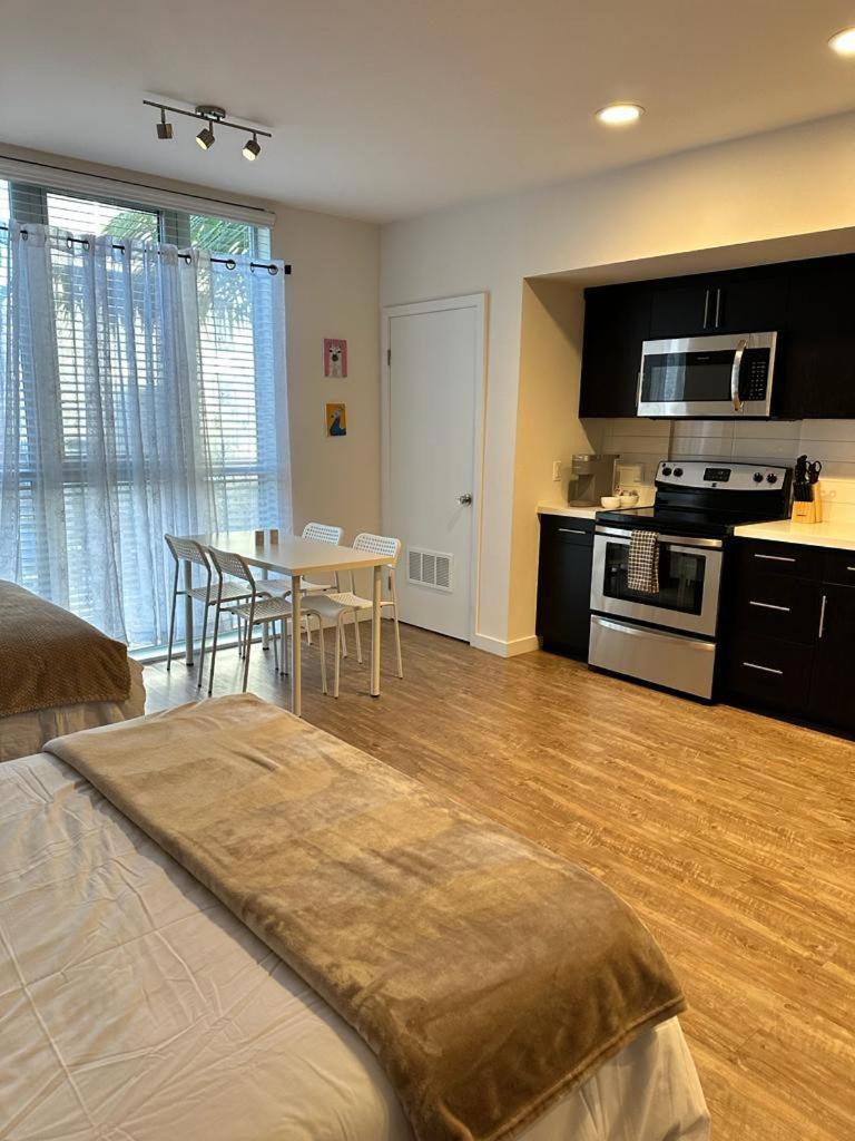 Studios Universal 10 Min Drive Free Parking And Wifi Los Angeles Eksteriør bilde